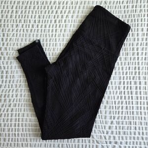 Onzie Textured Leggings